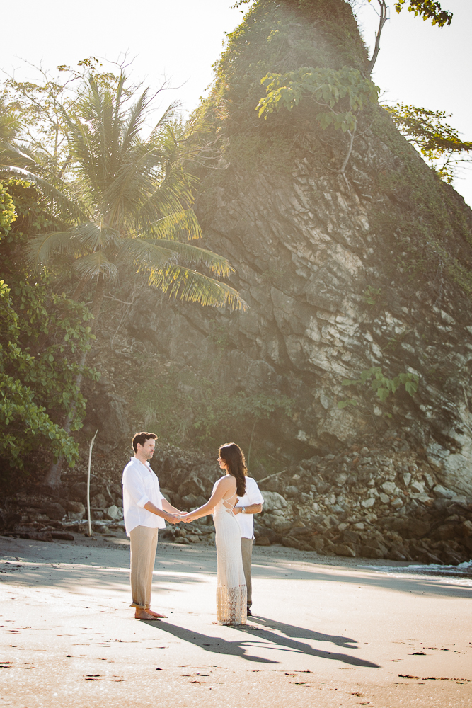 elopement photos costa rica