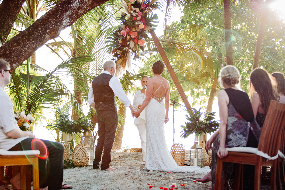 destination wedding photo costa rica