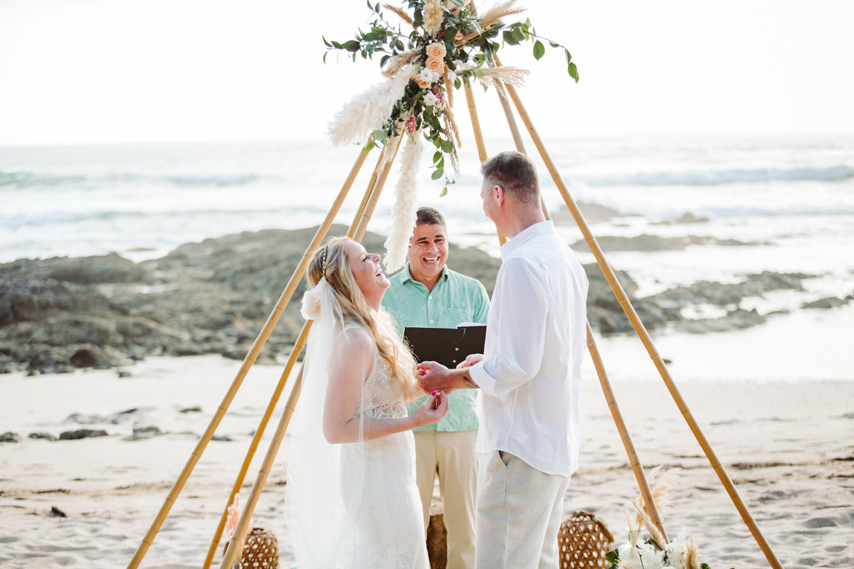 destination elopement costa rica