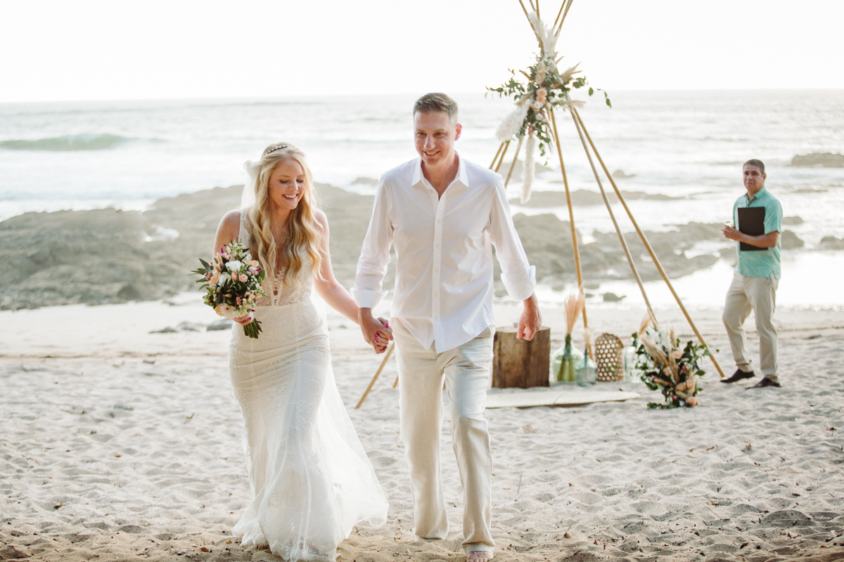 destination elopement costa rica