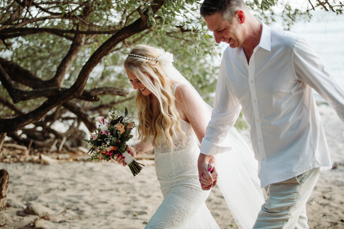 destination elopement costa rica