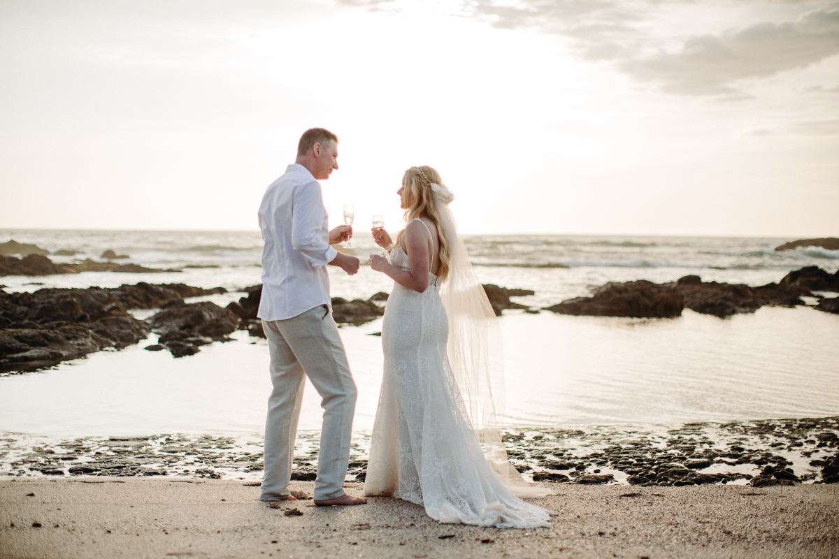 destination elopement costa rica