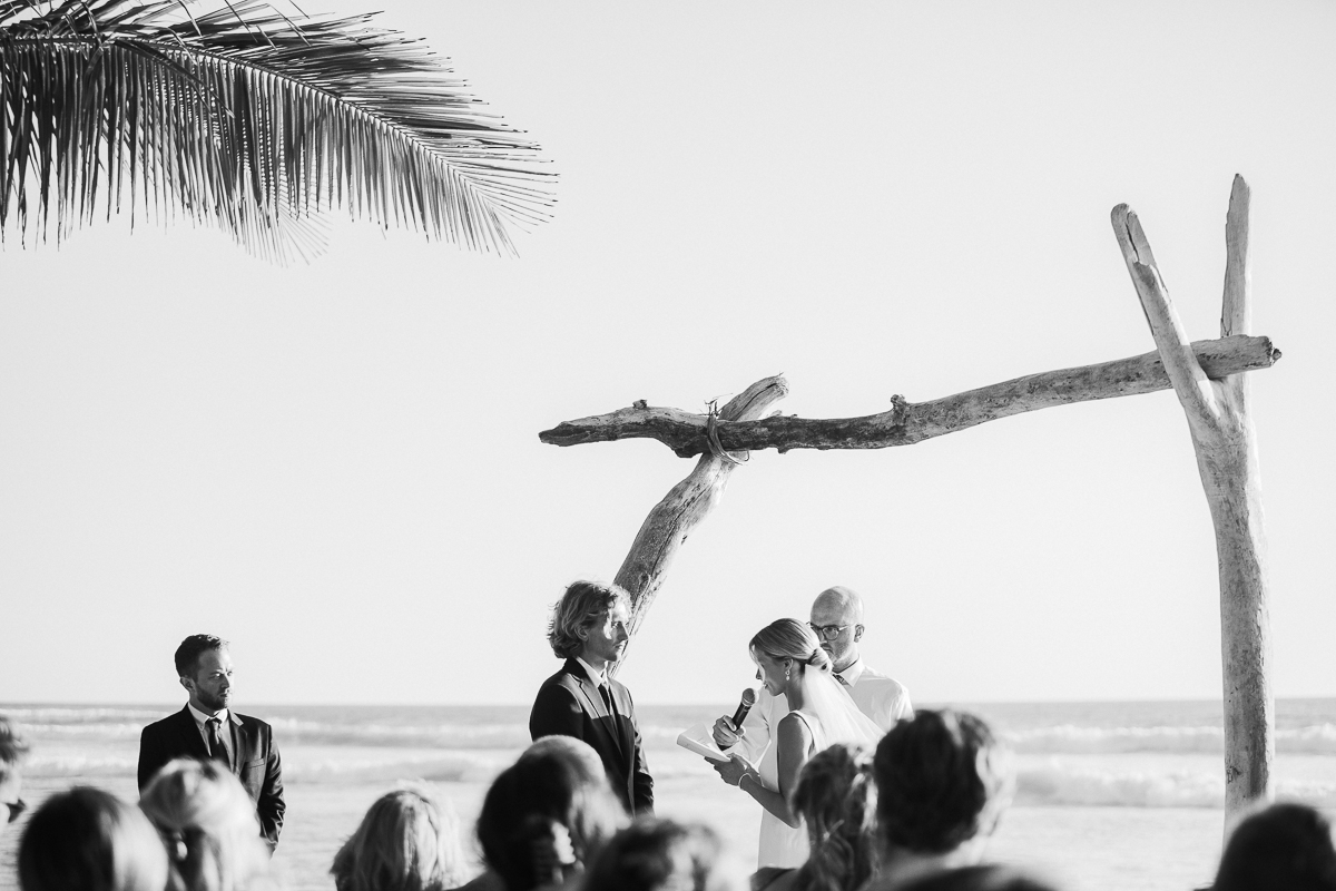 wedding photographer costa rica