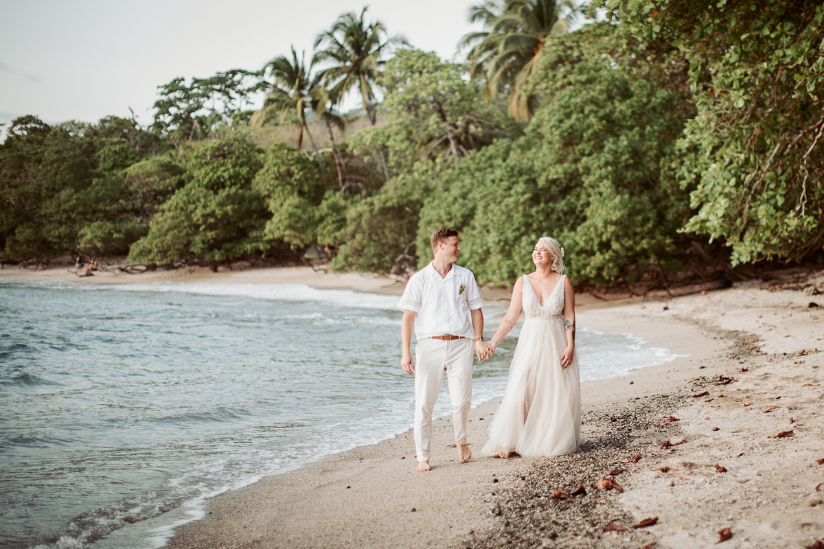 costa rica destination wedding